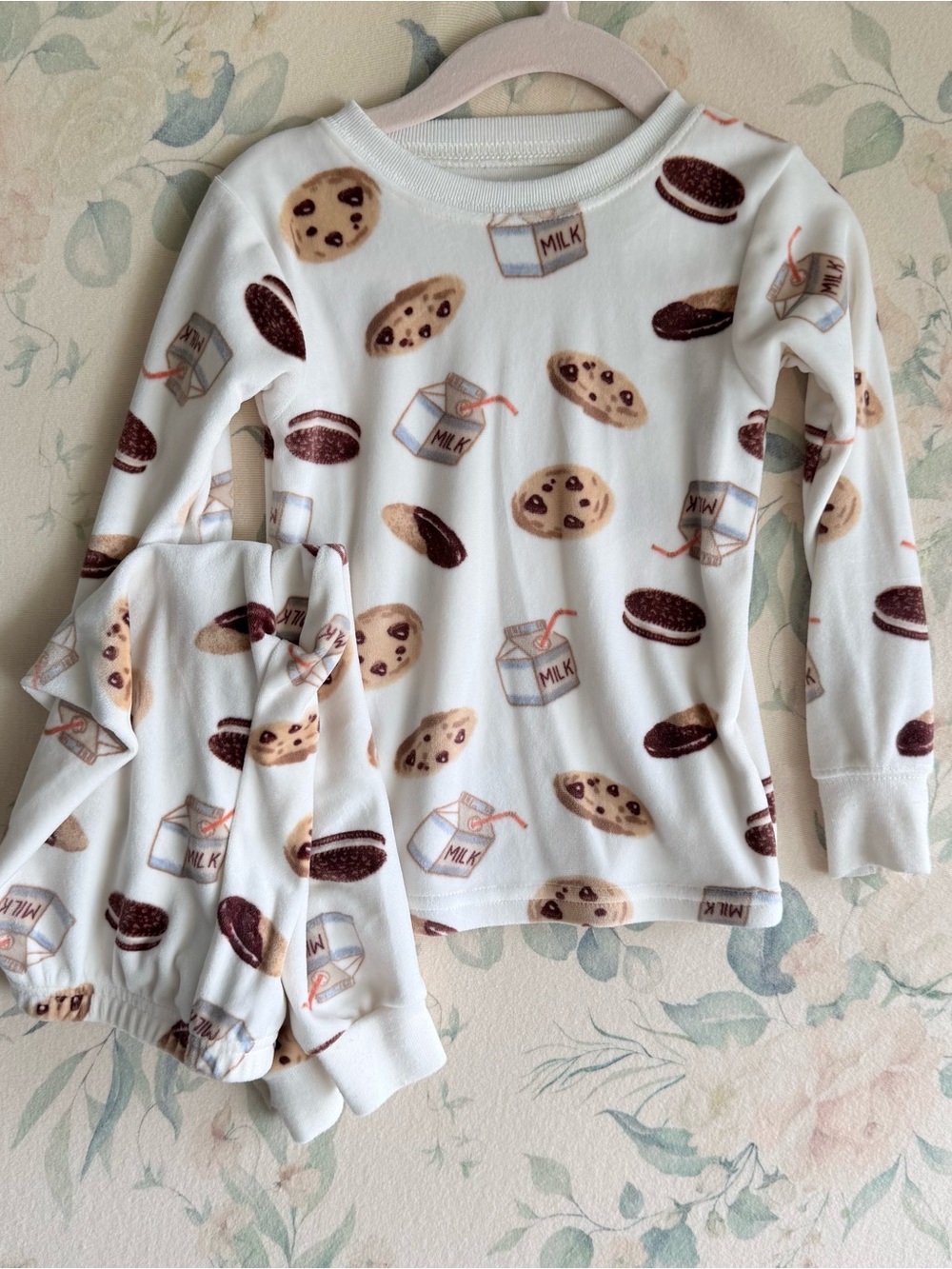 Carter's White Kids Cookie & Milk Print Pajama Set